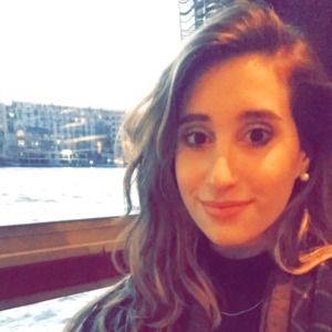 Meet your Posher, Korinne